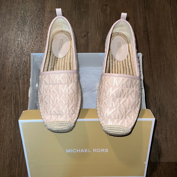 Michael Kors Light Pink Logo Espadrilles - Picture 1 of 4